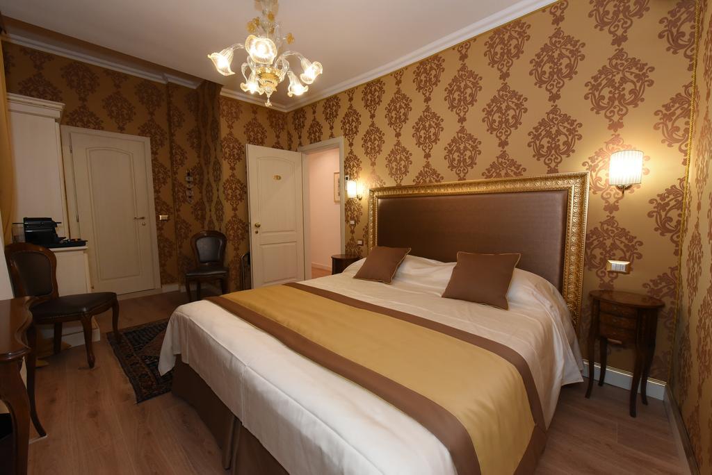 40.17 San Marco Hotell Venedig Exteriör bild